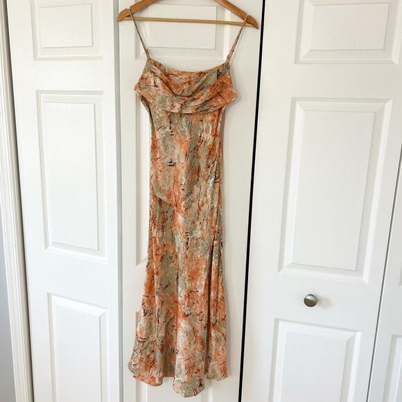 NWT Hello Molly “Catch the Wave” Elegant Floral Maxi Dress Orange Cream Size 4 - Picture 2 of 11